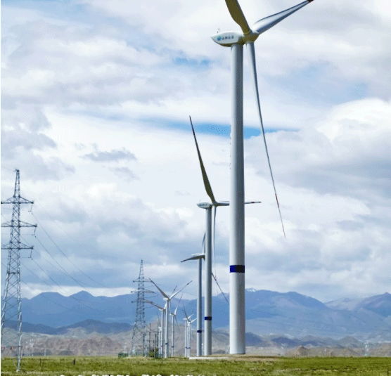 一路向西 零距離走近中國最大單體風電場！